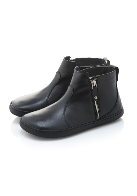 Shapen Ivy Leather Black